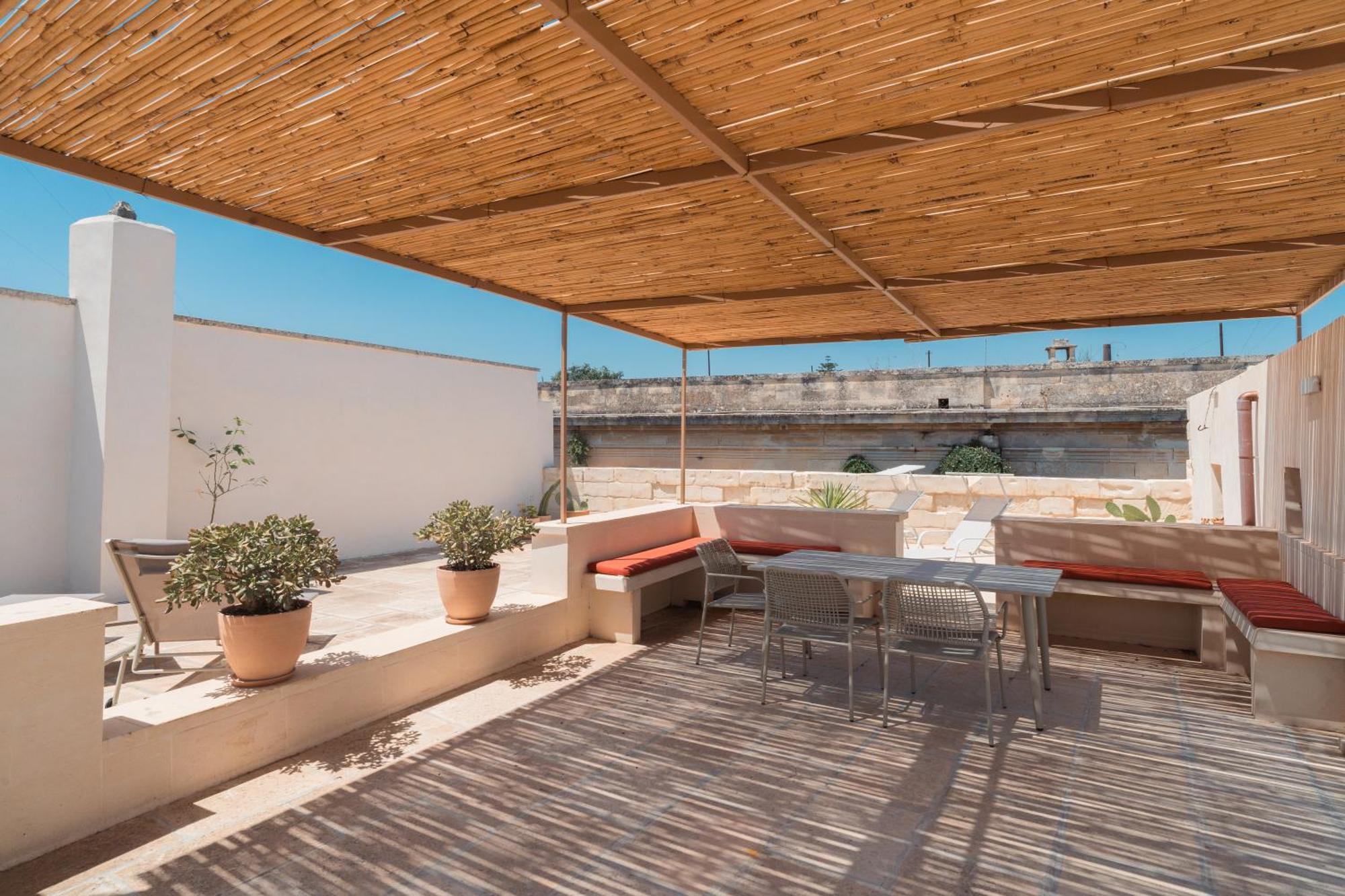 Margherita Apartment & Rooftop By Residence Colibri Лечче Экстерьер фото